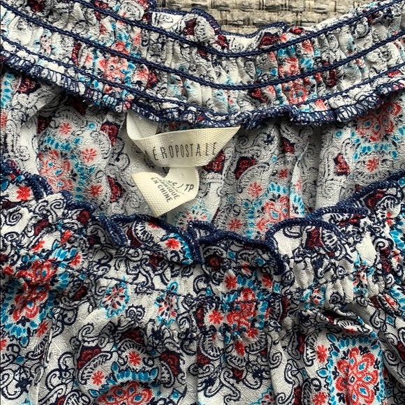 Aeropostale off the shoulder blouse - Picture 2 of 3